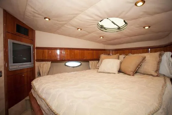 Slide: The Image of Sunseeker Manhattan 56 2003 - 10