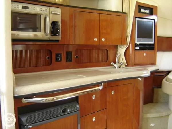 Slide: The Image of Sea Ray 320 Sundancer 2006 - 4