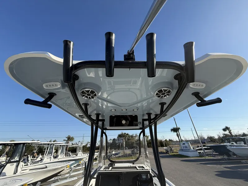 Slide: The Image of Parker Marine 230 Coastal Elite 2026 - 11