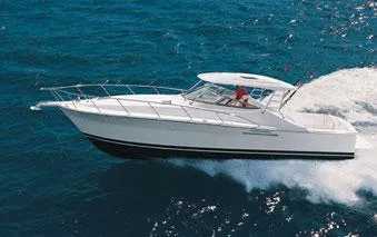 Slide: The Image of Wellcraft 400 Riviera 2004 - 0