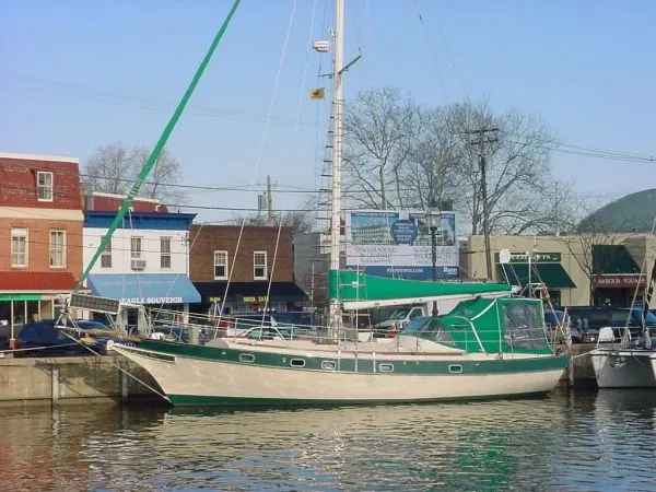 Slide: The Image of Krogen 38 fixed keel 1983 - 0