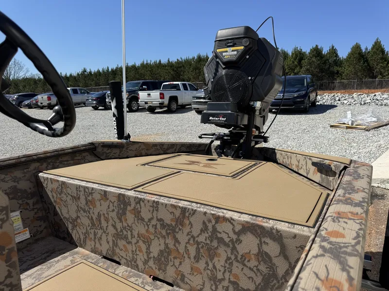 Slide: The Image of Xpress Bayou Series 180CC 2026 - 5