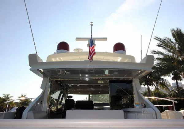 Slide: The Image of Azimut 62S - SPORT 2008 - 11