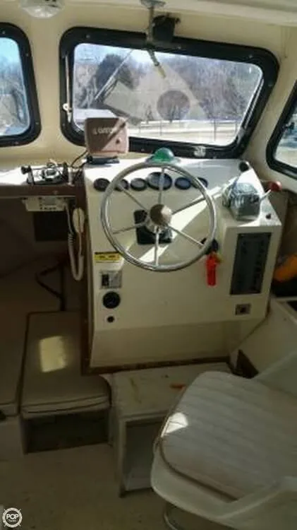 Slide: The Image of Parker 2520 Sport Cabin 1991 - 4
