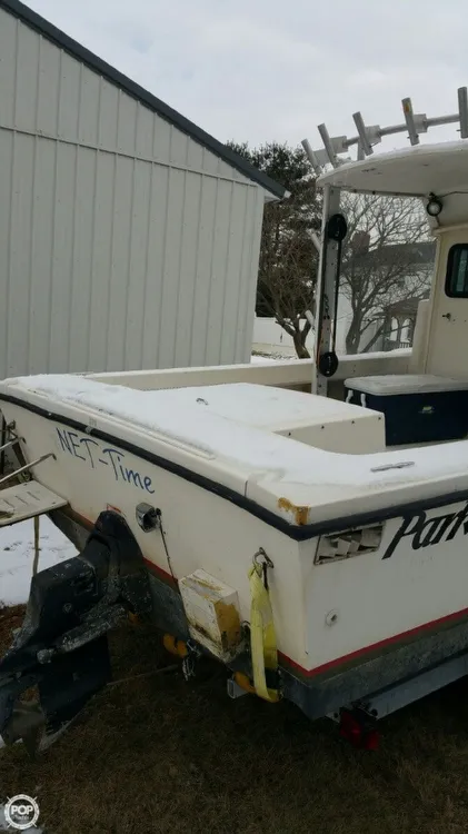 Slide: The Image of Parker 2520 Sport Cabin 1991 - 9