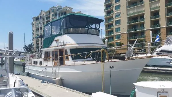 Slide: The Image of Marine Trader 38 Double Cabin Trawler 1998 - 1
