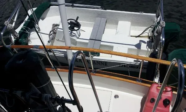 Slide: The Image of Marine Trader 38 Double Cabin Trawler 1998 - 6