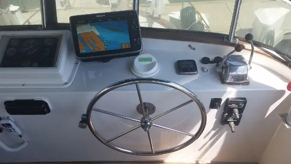 Slide: The Image of Marine Trader 38 Double Cabin Trawler 1998 - 7