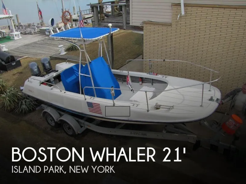 Slide: The Image of Boston Whaler 21 Outrage Guardian 1972 - 0