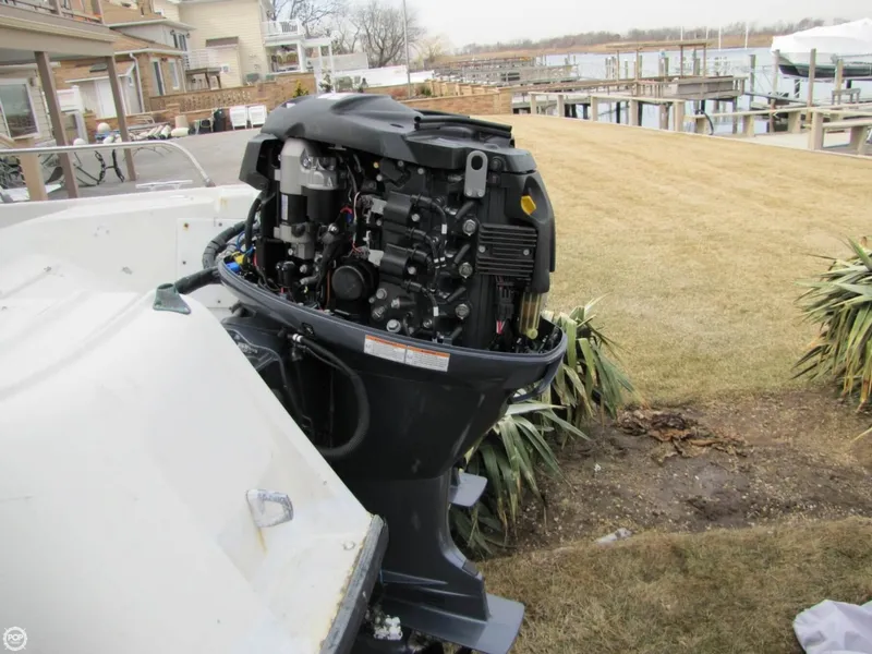 Slide: The Image of Boston Whaler 21 Outrage Guardian 1972 - 7