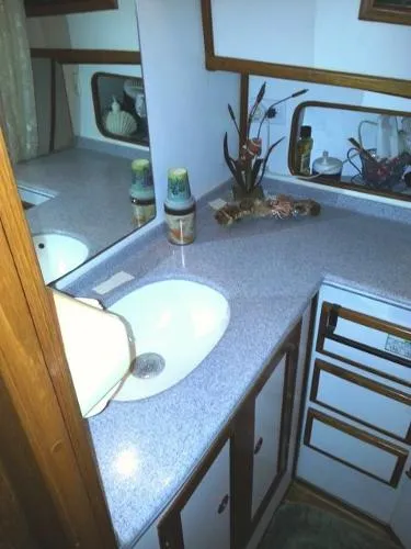 Slide: The Image of Island Gypsy/Kong Halversen Sundeck 1997 - 6