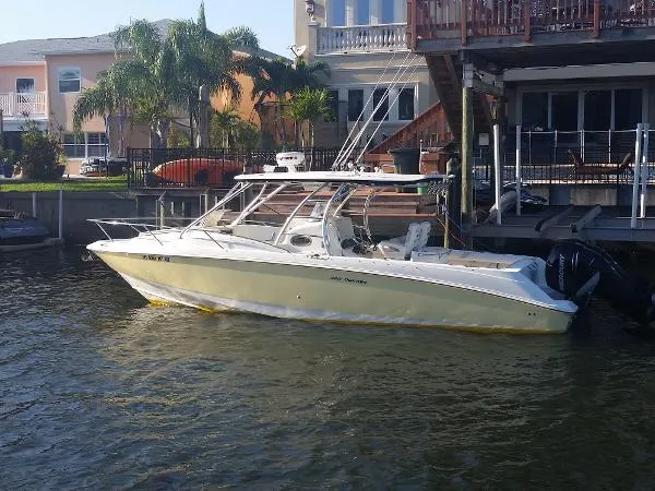 Slide: The Image of Boston Whaler 320 Outrage Cuddy Cabin 2008 - 0