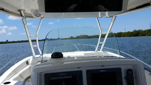 Slide: The Image of Boston Whaler 320 Outrage Cuddy Cabin 2008 - 3