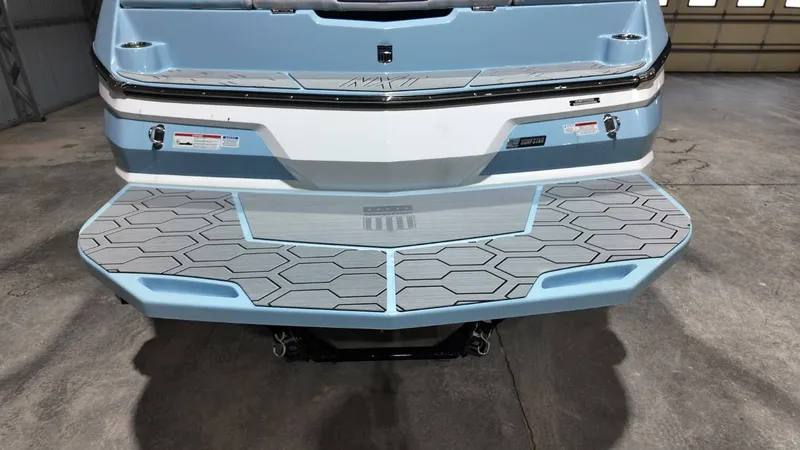 Slide: The Image of MasterCraft NXT22 2026 - 13