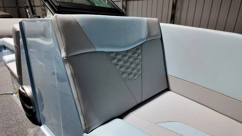 Slide: The Image of MasterCraft NXT22 2026 - 28