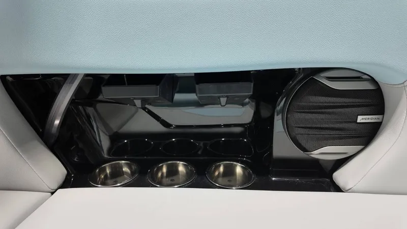 Slide: The Image of MasterCraft NXT22 2026 - 56