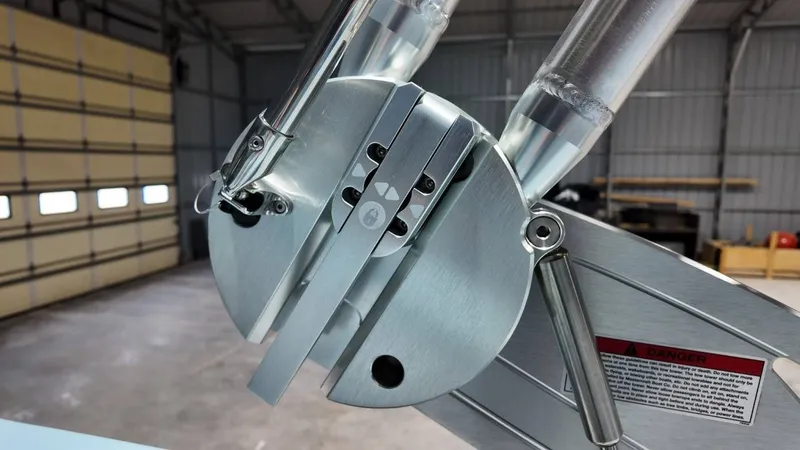 Slide: The Image of MasterCraft NXT22 2026 - 66