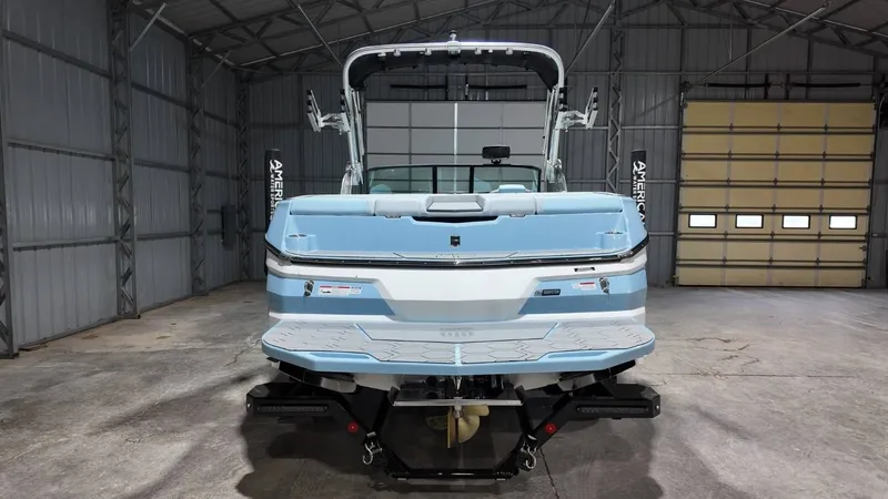 Slide: The Image of MasterCraft NXT22 2026 - 8