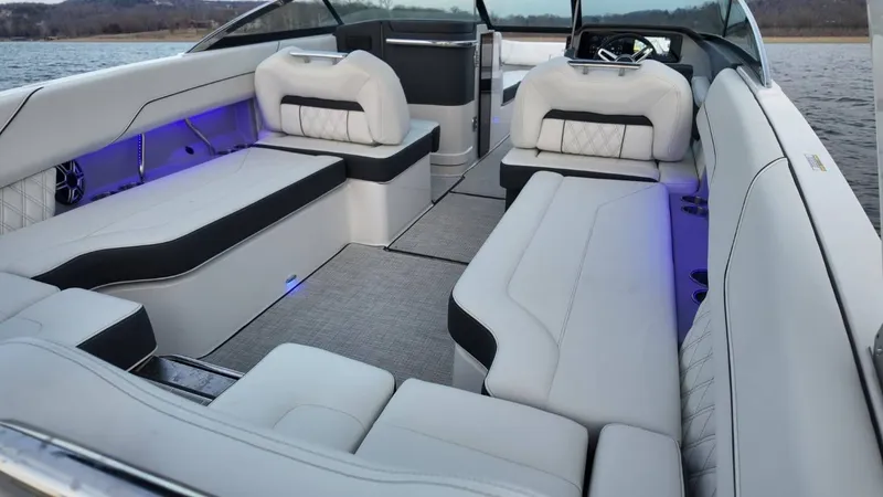 Slide: The Image of Regal LS6 Surf 2026 - 42