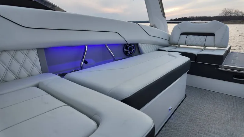 Slide: The Image of Regal LS6 Surf 2026 - 47