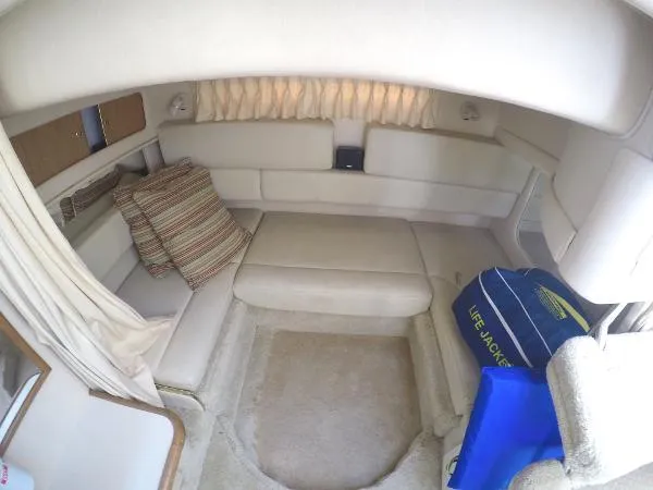 Slide: The Image of Sea Ray 310 Sundancer 1999 - 4