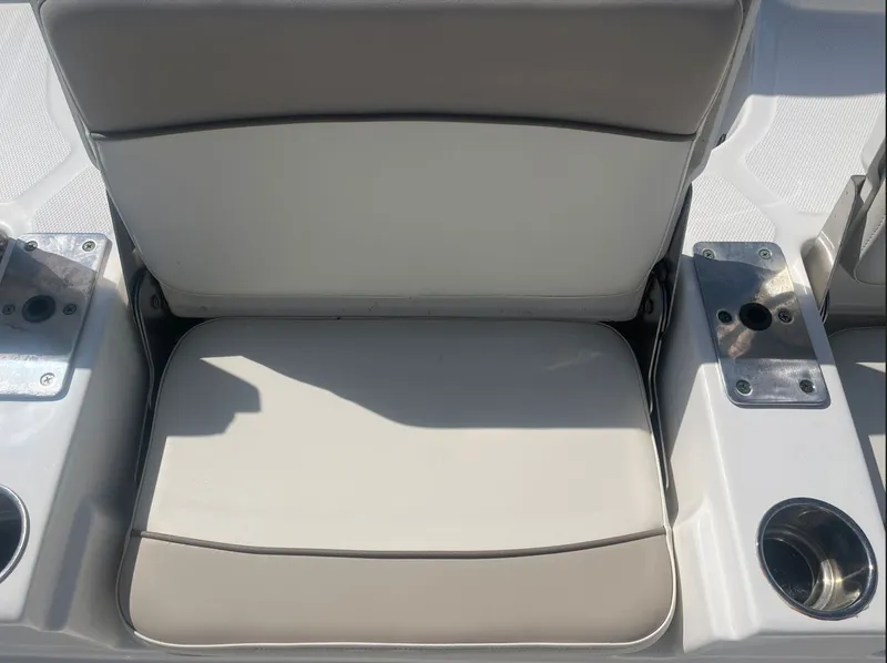 Slide: The Image of NauticStar 215 XTS 2017 - 26