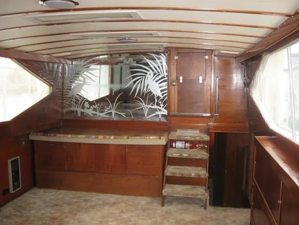 Slide: The Image of Chris-Craft Roamer Riviera 1965 - 9