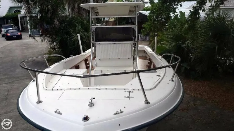 Slide: The Image of Grady-White 24/Fisherman Center Console 1986 - 5