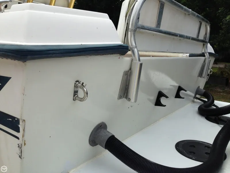 Slide: The Image of Grady-White 24/Fisherman Center Console 1986 - 9