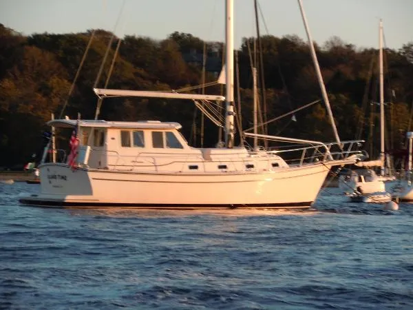 Slide: The Image of Island Packet SP Cruiser 2009 - 0