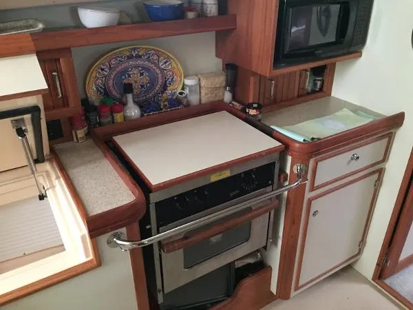 Slide: The Image of Island Packet SP Cruiser 2009 - 11