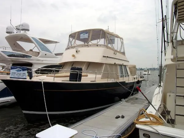 Slide: The Image of Mainship 430 Aft Cabin Fast Trawler 2005 - 1