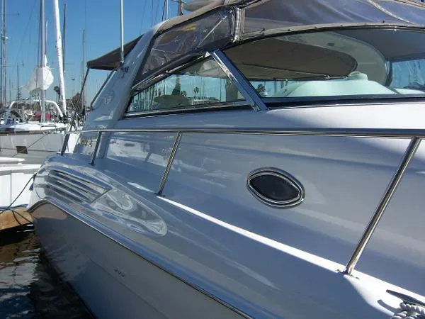 Slide: The Image of Sea Ray 450 Sundancer 1998 - 3