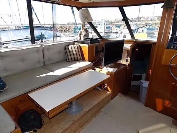 Slide: The Image of Cooper Yachts Prowler 10M 1989 - 10