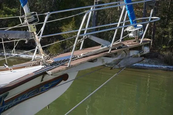 Slide: The Image of Vagabond 47 1982 - 10