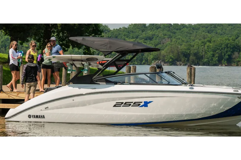 Slide: The Image of Yamaha 255XE 2026 - 10