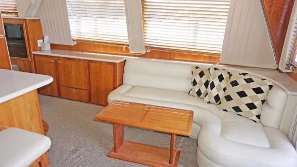 Slide: The Image of Navigator 48 Classic Pilothouse 2003 - 5