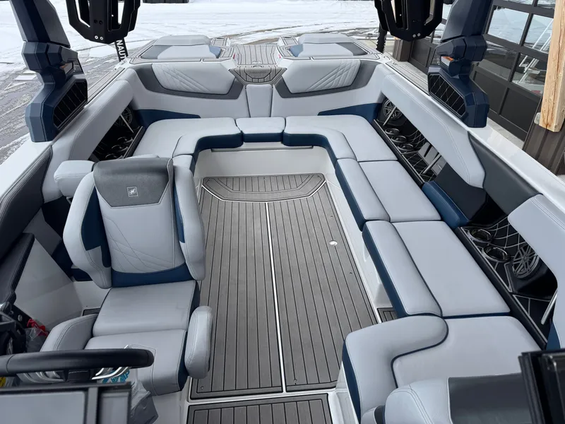 Slide: The Image of Nautique Super Air Nautique GS24 2022 - 9