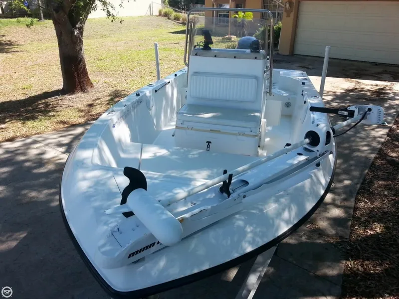 Slide: The Image of Sea Pro 180CC 2002 - 6
