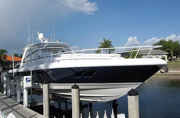 Slide: The Image of Intrepid 475 Sport Yacht 2010 - 1