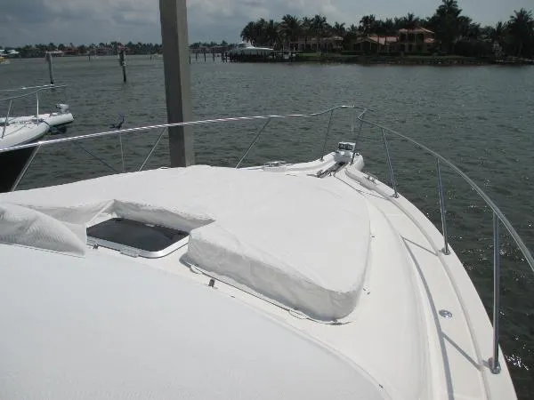 Slide: The Image of Tiara 3900 Sovran 2008 - 10