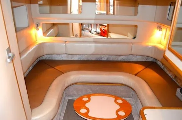 Slide: The Image of Sea Ray 3128 Turbo 1995 - 11
