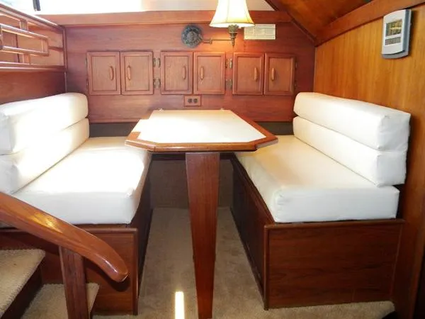 Slide: The Image of Jersey Boats Inc 42 Jersey Dawn III 1988 - 5