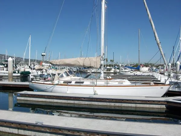 Slide: The Image of Gulfstar Ted Hood 40 RC 1977 - 0