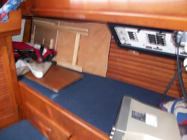 Slide: The Image of Gulfstar Ted Hood 40 RC 1977 - 11