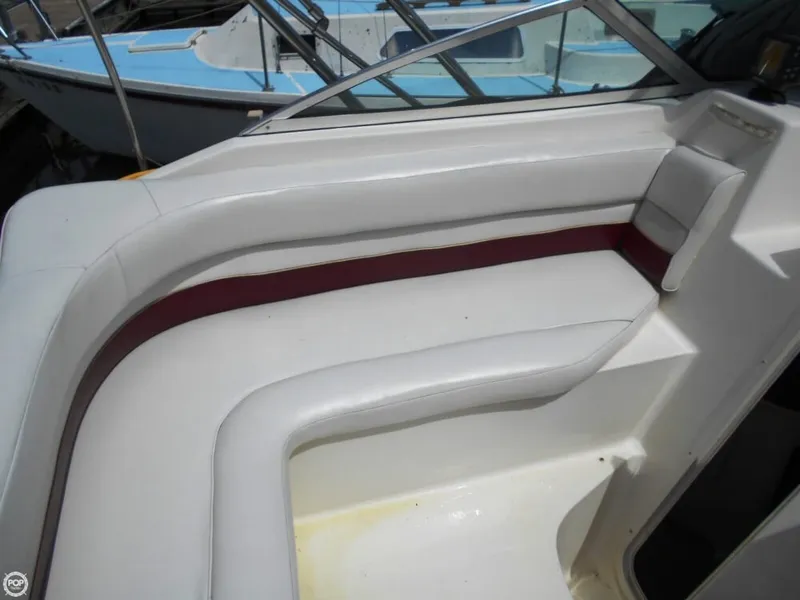Slide: The Image of Rinker 266 EC Fiesta Vee 1997 - 9