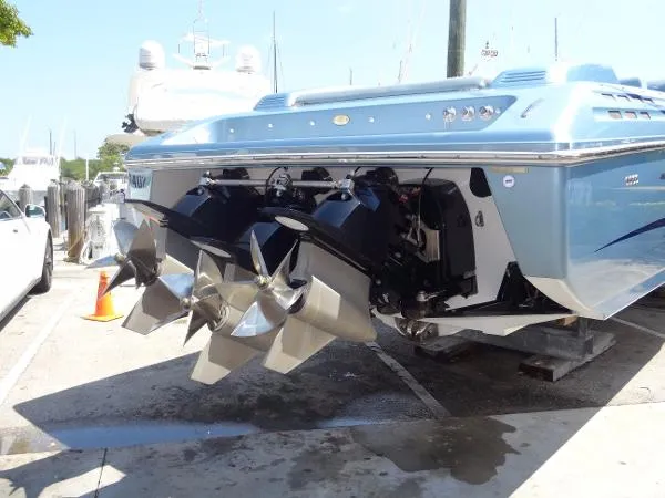 Slide: The Image of Donzi 43 ZR Trip-700's 2007 - 3