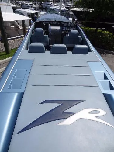 Slide: The Image of Donzi 43 ZR Trip-700's 2007 - 4