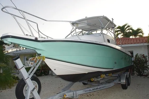 Slide: The Image of Angler Boats 2500 2004 - 2