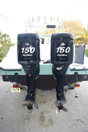 Slide: The Image of Angler Boats 2500 2004 - 4